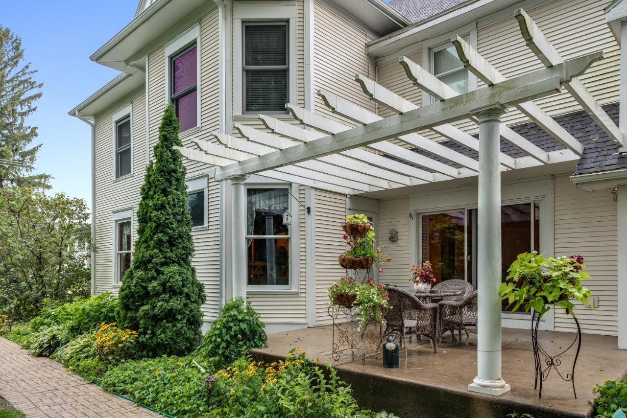 Covington Manor B&B Cambridge エクステリア 写真