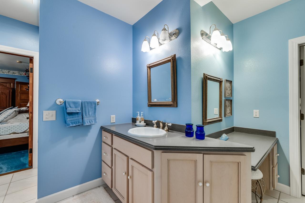 Covington Manor B&B Cambridge エクステリア 写真